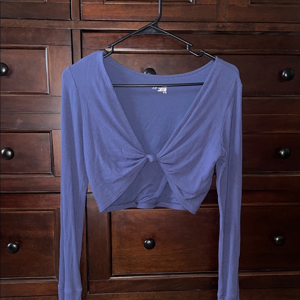 Aerie Offline Long-Sleeve Twist Front Cropped Top - Rich Navy Blue